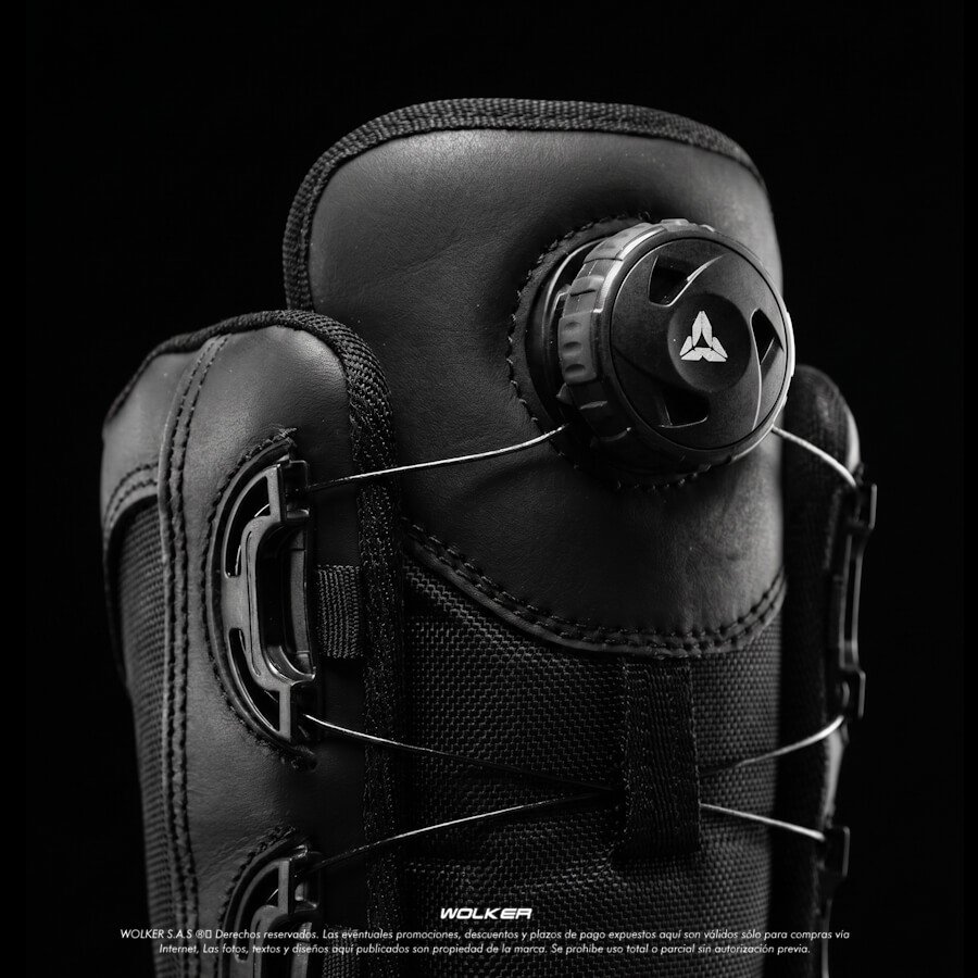 BOTAS MILITARES WOLKER COMANDO PRO CON SISTEMA DE CIERRE BOA LACING CLOSURE SYSTEM EN CUERO WOLKER.COM.CO 104